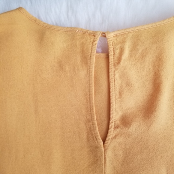 Forever21 | Yellow shortsleeve rayon blouse (S/P) - Picture 4 of 10